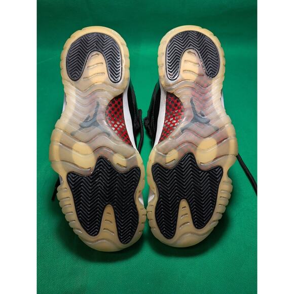 NIKE AIR JORDAN RETRO 11 72-10 Sneakers Sz 10 No Box - Picture 5 of 16